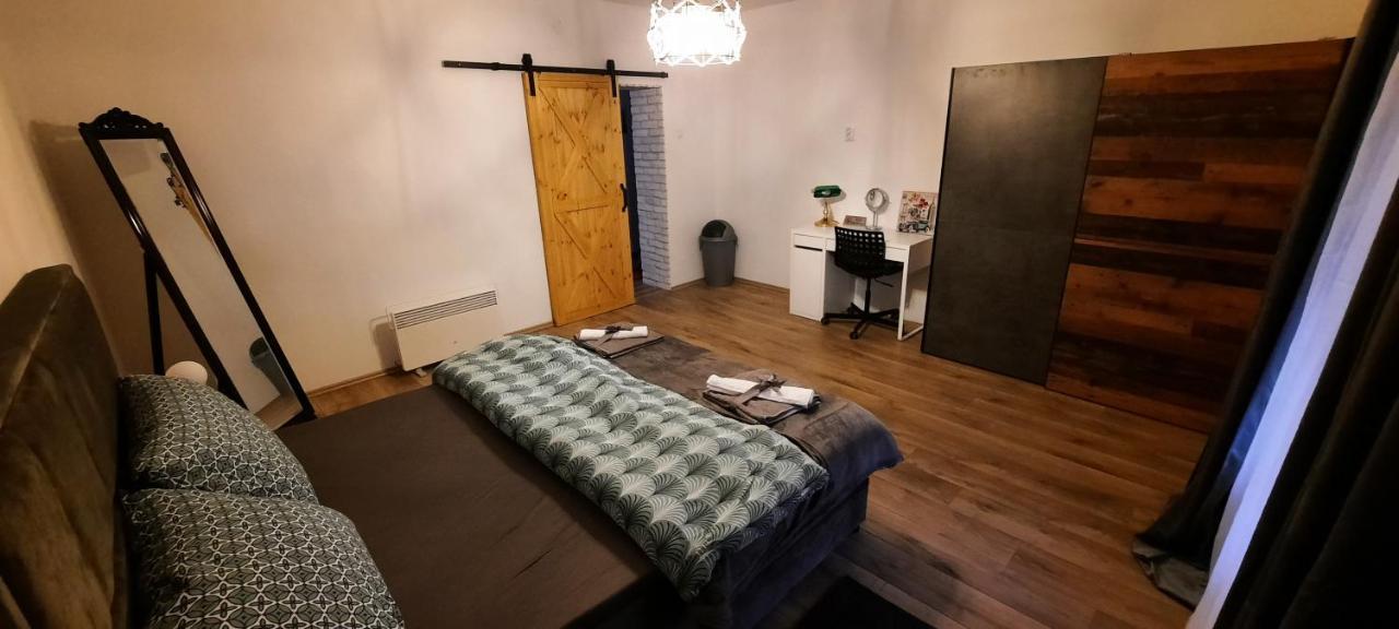Apartman Twins Self Check In & Self Check Out Otočac المظهر الخارجي الصورة